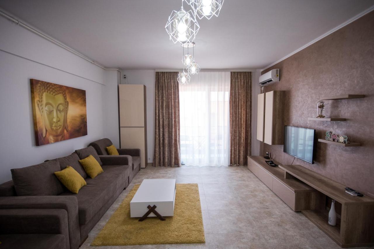 Moonlight Apartment